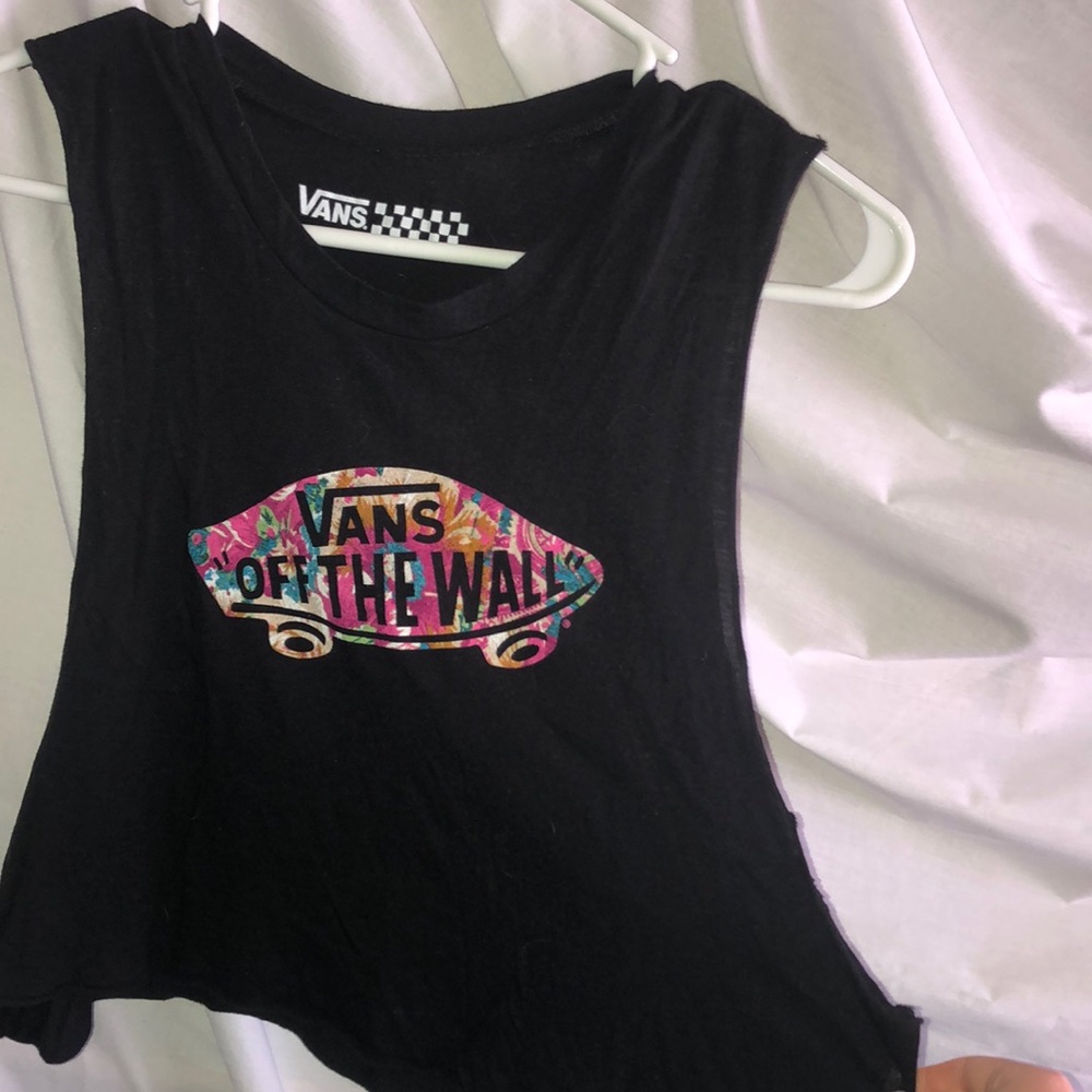 Super cute vans muscle crop tee